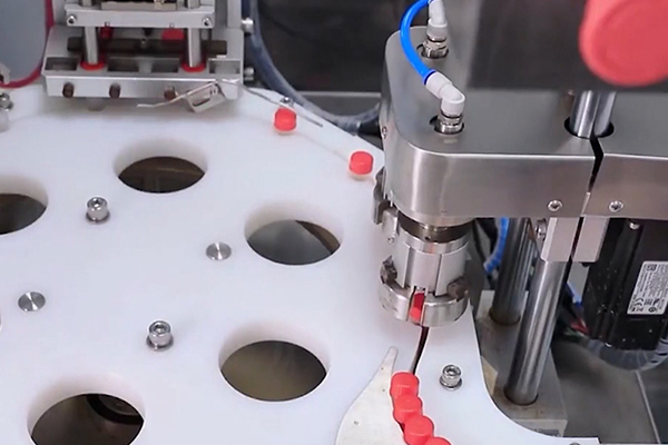 一次性采样管自动灌装机出产效能的保险